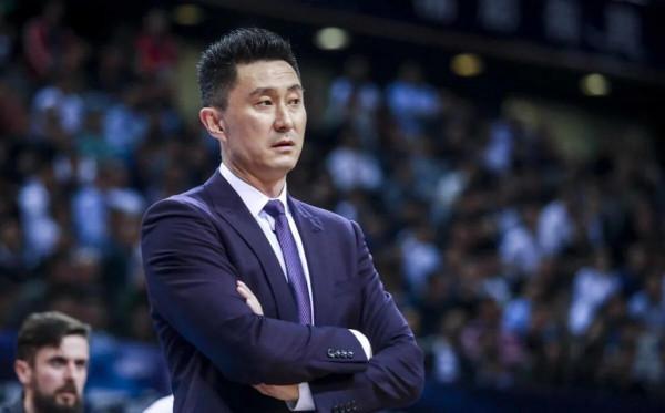 知恥後勇，廣東隊迎戰山西隊避免連敗，廣東三後衛輪流壓制菲爾德