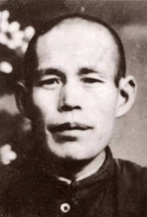 1934年,一貨郎救下3000紅軍,多年後才知裡面竟有97位開國將帥 1934年,一貨郎救下3000紅軍,多年後才知裡面竟有97位開國將帥