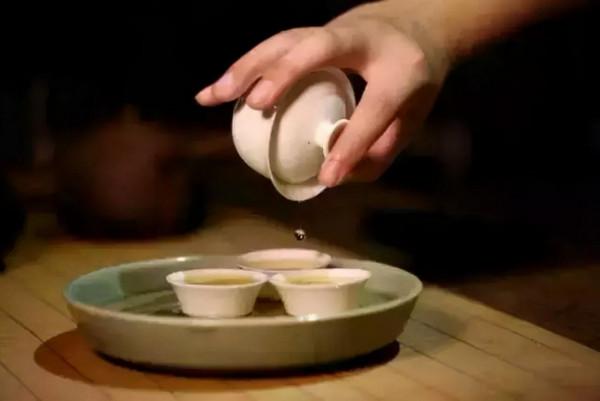 “相處舒服，是種能力”：人情世故的高手，往往有這4個特徵