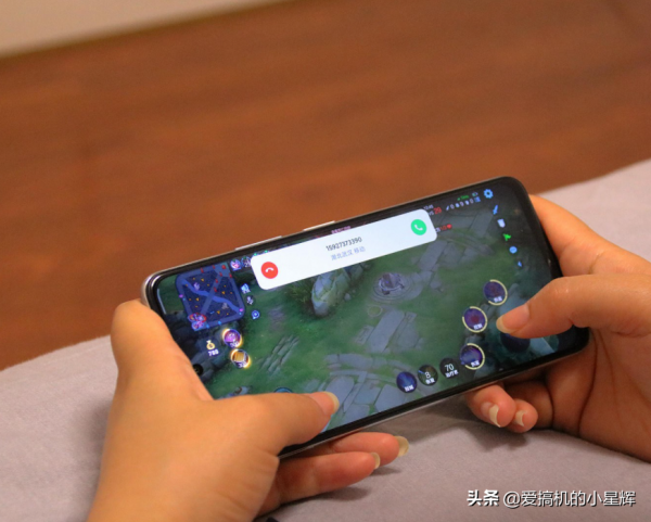 售價不到華為Nova 9 Pro一半,效能卻更強,67W快充旗艦定價親民 售價不到華為Nova 9 Pro一半,效能卻更強,67W快充旗艦定價親民