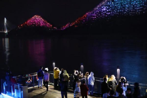 宜昌旅行最不容錯過:夜遊長江,翻越葛洲壩,現實版的水漲船高 宜昌旅行最不容錯過:夜遊長江,翻越葛洲壩,現實版的水漲船高