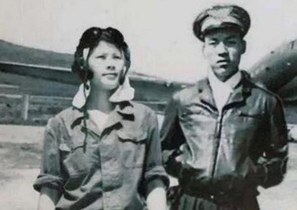 1981年，越南空軍上尉喬清陸，架機帶9人投奔我國，之後如何？