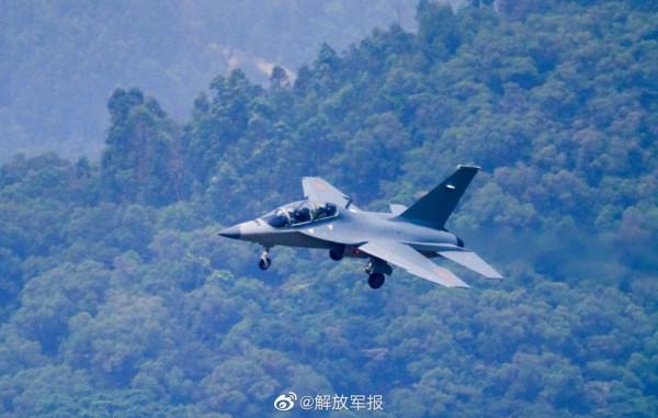 教-10，​帥得​不止一點點