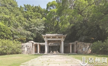 泉州伊斯蘭教聖墓曾現滿山白梅盛開景象 泉州伊斯蘭教聖墓曾現滿山白梅盛開景象