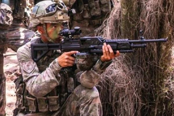 機槍能當狙擊槍用嗎？事實證明完全可行，中國必須跟上時代潮流