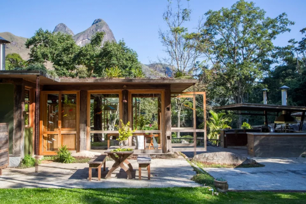 等有錢了，一定要回到鄉村，蓋一個有歸屬感的房子