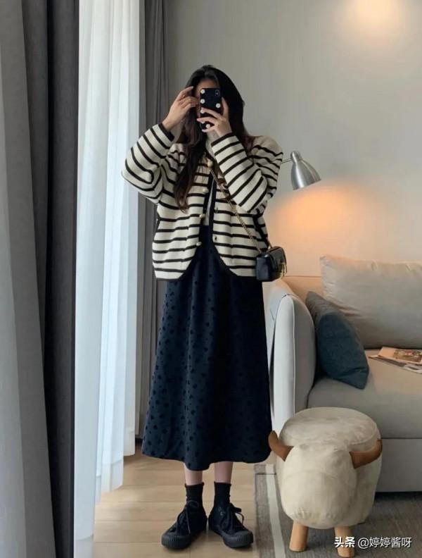 早秋穿搭一週不重樣,簡單又顯氣質的黑白配色,我的最愛你呢? 早秋穿搭一週不重樣,簡單又顯氣質的黑白配色,我的最愛你呢?