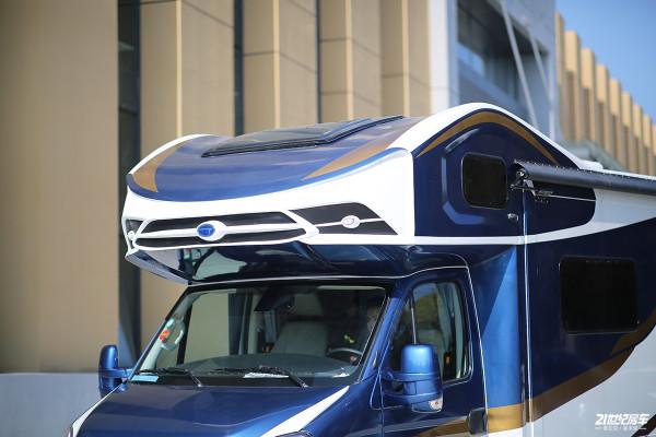 外觀辨識度高,內部佈局合理!實拍拓銳斯特海王星1號房車 外觀辨識度高,內部佈局合理!實拍拓銳斯特海王星1號房車