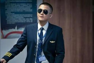 十位百億票房男演員：徐崢排名倒數，黃渤竟然不敵小鮮肉