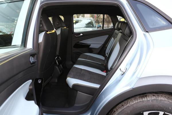 大眾純電SUV來了,續航最高555km,ID.4X19.99萬起,顏值高檔次足 大眾純電SUV來了,續航最高555km,ID.4X19.99萬起,顏值高檔次足