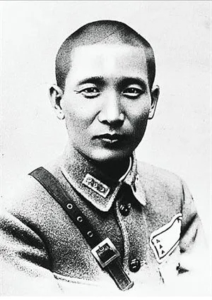 1950年，周總理派張治中南海密會蔣經國，半夜接葉劍英通知：快撤