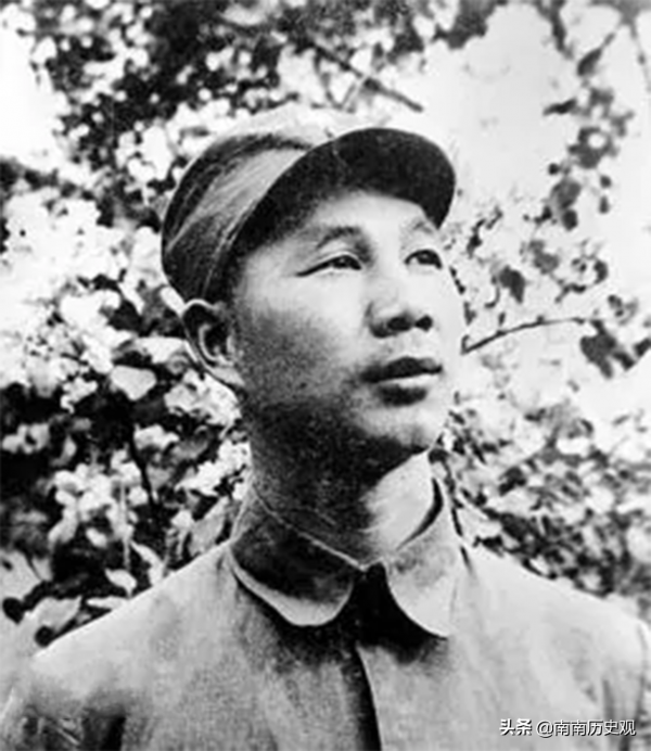 1980年,三楊中的老大哥,接替鄧公擔任總參謀長,79歲再次娶妻 1980年,三楊中的老大哥,接替鄧公擔任總參謀長,79歲再次娶妻