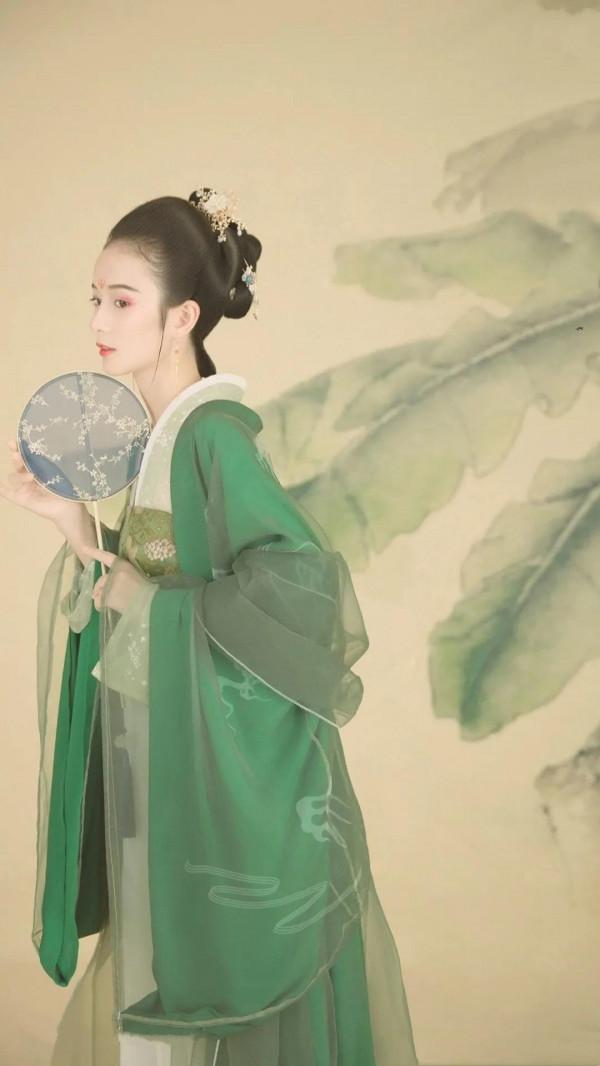 芳井居士·《詞作》九首：風霜雪雨總為鄰，羈鳥沒紅塵