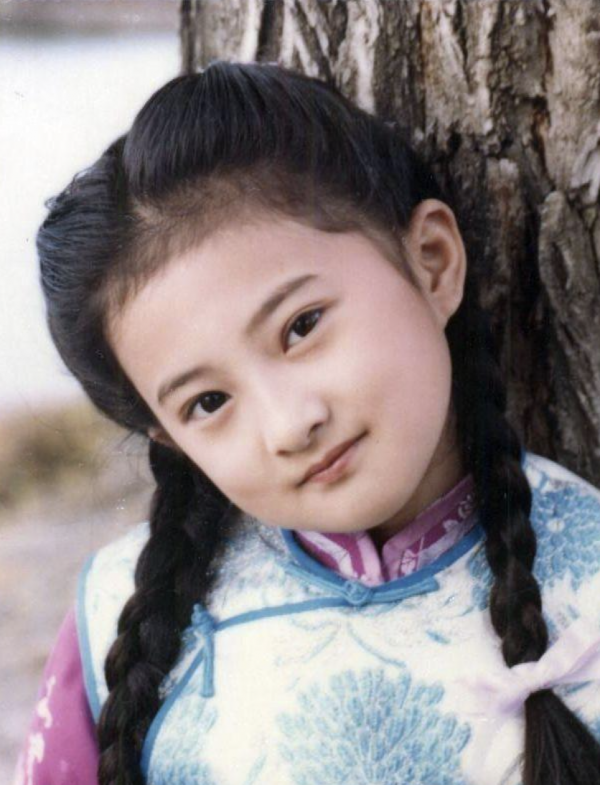 巔峰突然隱退的10位童星，命由己造：有人被判17年，有人身家破億