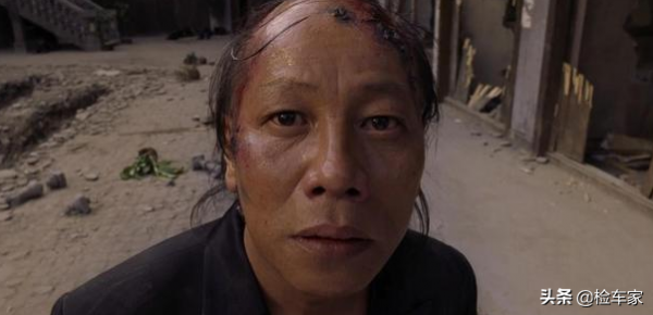 九年的二手車賣130萬，不成想內飾功能沒反應，買主：留著報廢吧