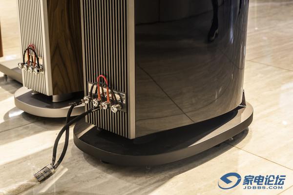 北京音響燒友重燃熱情!馳生影音寶華韋健全新800鑽石系列體驗會 北京音響燒友重燃熱情!馳生影音寶華韋健全新800鑽石系列體驗會