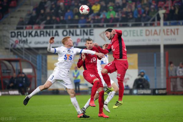 天博sports英超: 大多數英超撲救和平局2021/22 本賽季的金手套排名