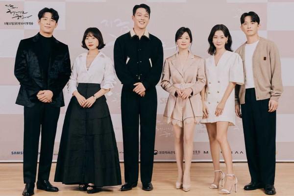 《現在，正在分手中》：父母口中的狐朋狗友陪伴了我一年又一年