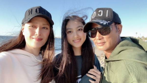 著名演員任達華：因愛不要孩子，50歲看到女兒時熱淚盈眶