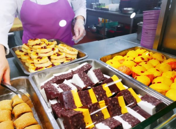 清華食堂內部照片公開，引無數大學生羨慕，果然越優秀越會被善待