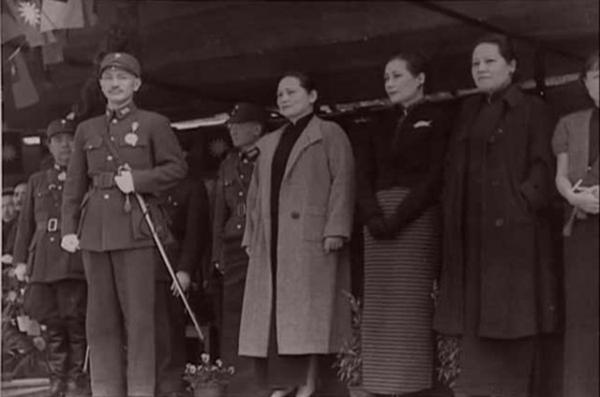 1949年,鄧穎超邀請宋慶齡入京觀禮,宋慶齡提出三個要求,是什麼 1949年,鄧穎超邀請宋慶齡入京觀禮,宋慶齡提出三個要求,是什麼