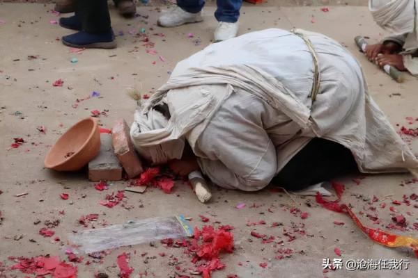 生了四個女兒,沒有兒子的農村退休教師,身後事如何安排? 生了四個女兒,沒有兒子的農村退休教師,身後事如何安排?