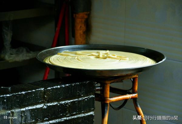 成都雙流25元一根面，曾經排隊2小時也要吃，如今為何門可羅雀？