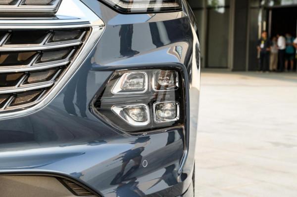 想買舒適省油的MPV，不妨看看這兩款，配矩陣式大燈、後排出風口