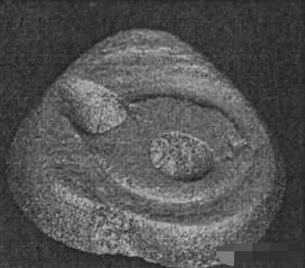 古玉孔道鑑定(打孔方式與真偽鑑定)科普知識 古玉孔道鑑定(打孔方式與真偽鑑定)科普知識