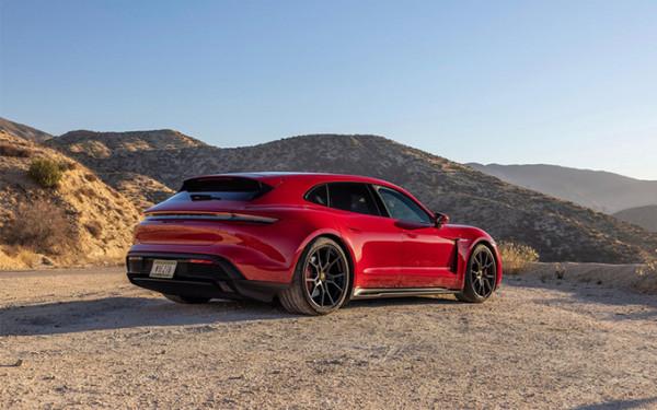 保時捷推出第六代資訊娛樂系統！導航更智慧，語音識別更高效