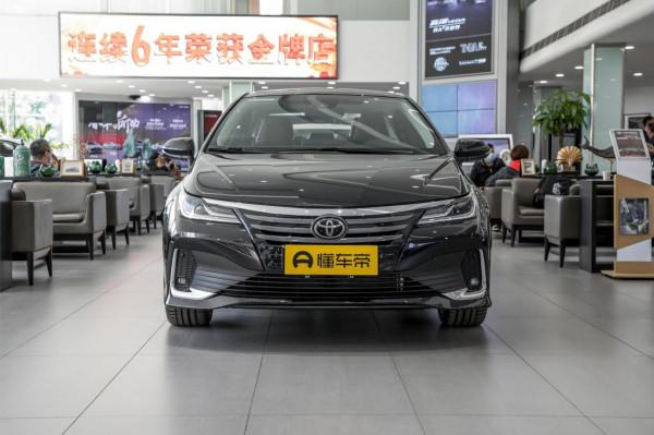 左右為難|15萬預算,豐田亞洲獅對比大眾速騰 左右為難|15萬預算,豐田亞洲獅對比大眾速騰