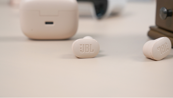 顏值新寵 JBL TUNE 130NC TWS真無線降噪耳機首發評測