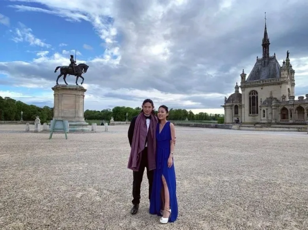 比霍啟剛郭晶晶夫婦更有故事!霍家新晉“神仙情侶”什麼來路? 比霍啟剛郭晶晶夫婦更有故事!霍家新晉“神仙情侶”什麼來路?