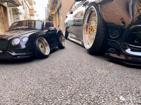 姿態風本田十代雅閣，自己踏進&quot;改裝坑&quot;還要拉兒子下水？