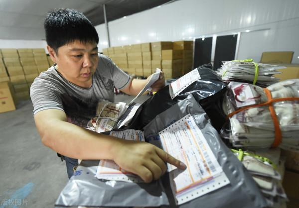 2022年的電商，用未雨綢繆如履薄冰來形容毫不誇張