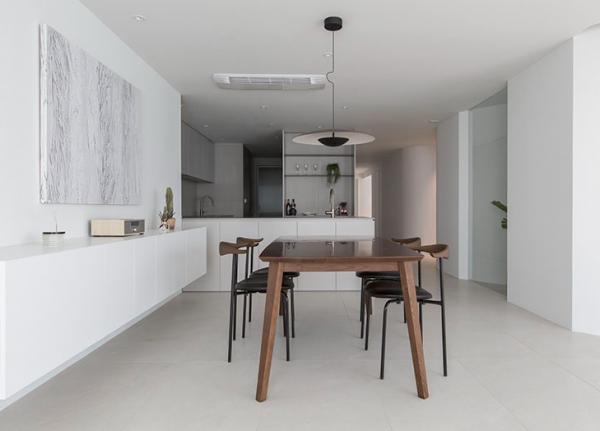 小姐姐曬出自己的180㎡大平層，因“簡裝”的7個設計在小區火了