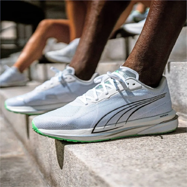 國際品牌2021跑鞋年終盤點,究竟誰是其中佼佼者? 國際品牌2021跑鞋年終盤點,究竟誰是其中佼佼者?