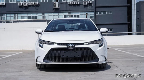 憑實力成為家轎王?試駕雷凌TNGA 1.5L 憑實力成為家轎王?試駕雷凌TNGA 1.5L