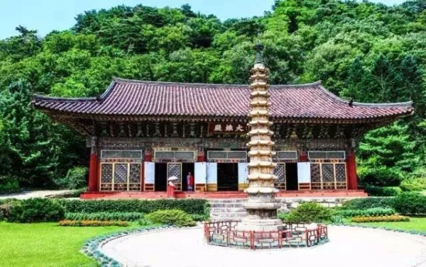 朝鮮妙香山
