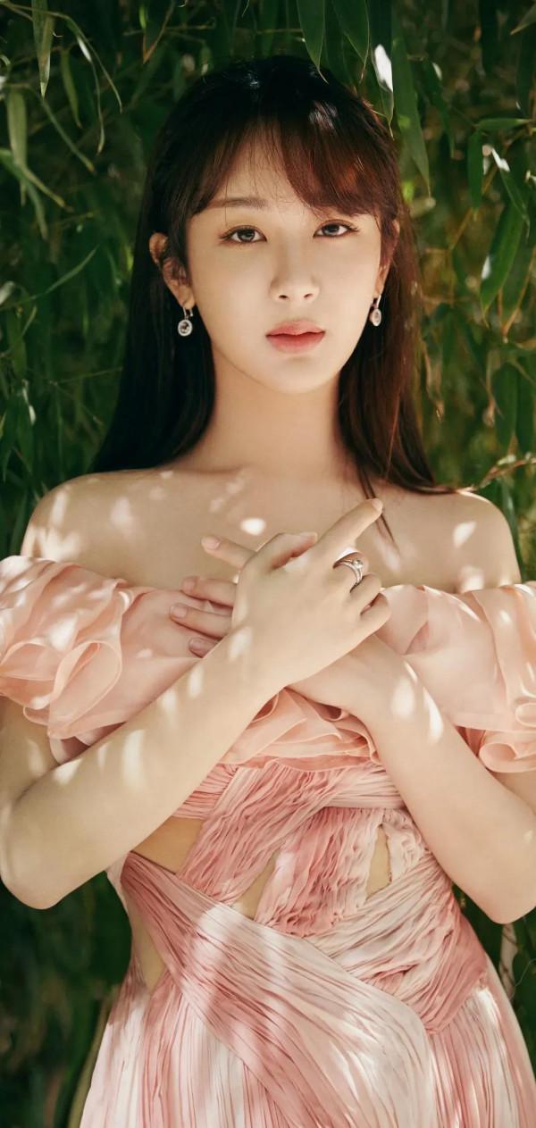 楊紫，膚白貌美、古靈精怪、性格爽朗，好看的女孩子誰不愛呢