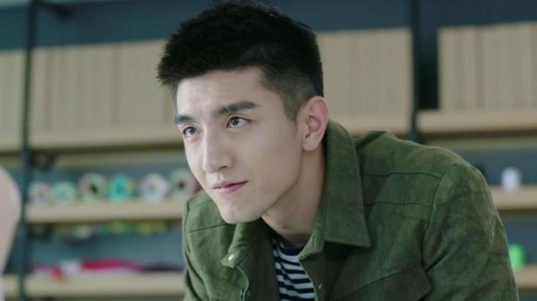 同樣是搭檔彭小苒,為什麼只有金瀚被群嘲? 同樣是搭檔彭小苒,為什麼只有金瀚被群嘲?