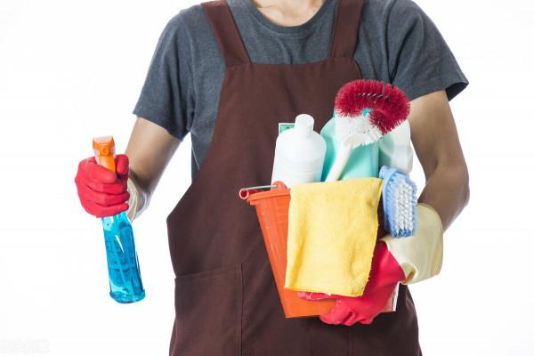 年底家裡大掃除，記住這五個小妙招，打掃衛生省力又不浪費