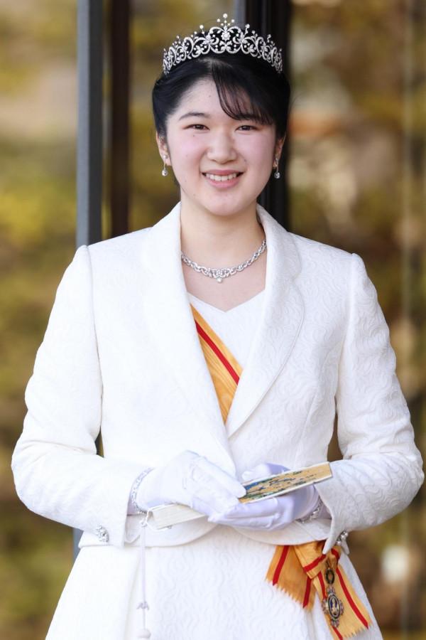 同樣是下嫁平民的皇室公主，黑田清子遠比小室真子要人間清醒得多