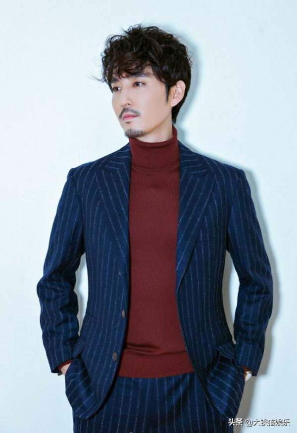 穿西裝好看的中年男星,只服這10位,大叔們帥起來真沒小鮮肉啥事 穿西裝好看的中年男星,只服這10位,大叔們帥起來真沒小鮮肉啥事