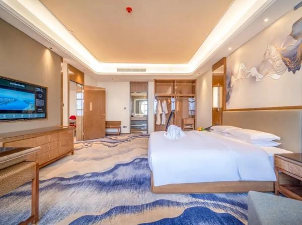 它們來啦!羊駝、設特蘭矮馬、浣熊等一大波萌寵,等你來圍觀 它們來啦!羊駝、設特蘭矮馬、浣熊等一大波萌寵,等你來圍觀