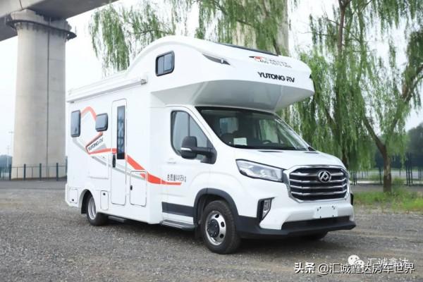 經濟耐用的老年旅行房車!​2.0T雙驅C本即開,還帶5人床和商務座 經濟耐用的老年旅行房車!​2.0T雙驅C本即開,還帶5人床和商務座