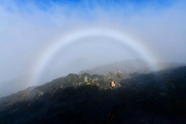 非洲最高峰乞力馬紮羅纜車工程即將開工 非洲最高峰乞力馬紮羅纜車工程即將開工