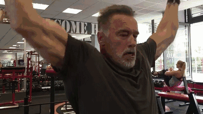 74歲的施瓦辛格，健身理念隨年齡增長而改變，老年人該如何健身？
