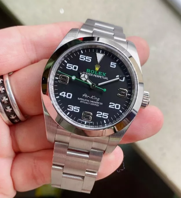 勞歐兩全,為什麼30歲的男人,從不輕易戴金勞 勞歐兩全,為什麼30歲的男人,從不輕易戴金勞