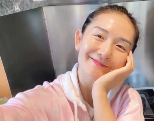 謝娜分享給寶寶做飯的過程,網友:對比之下,感覺自家娃野蠻生長 謝娜分享給寶寶做飯的過程,網友:對比之下,感覺自家娃野蠻生長